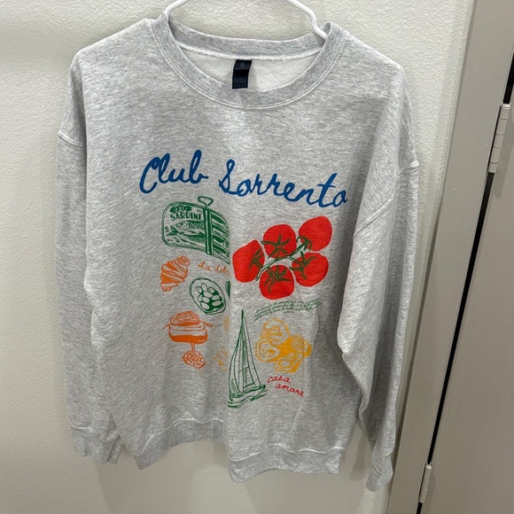 Sweaters - Gray Club Sorrento Graphic Sweatshirt